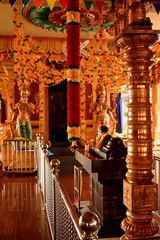 Fototapeta premium Colorful inside of a Hindu temple