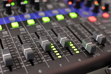 Mixer DJ