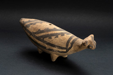 Pre-Columbian animal ceramic often called 
