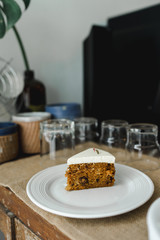 carrot cake with walnuts. low fat