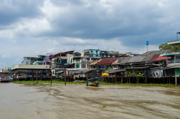 Fototapeta na wymiar boats on Chao Phraya