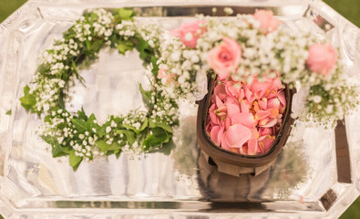 Wedding Flowers and flower crown, symbolic Meanings of Rose petals for Just Married 