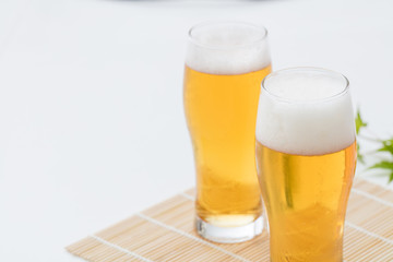 グラスに注がれたビール　beer