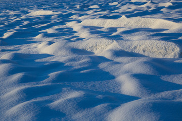 Fototapeta na wymiar snow desert in the mountains