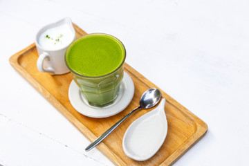 Green tea matcha latte