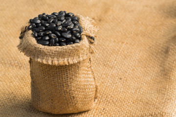 Black bean in the sack 