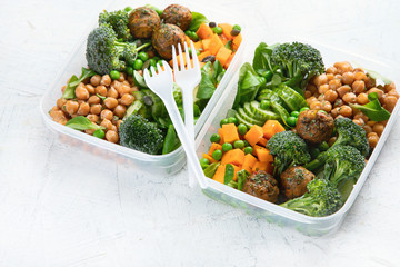Healthy vegan lunch box