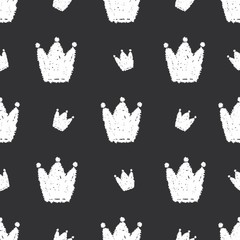 Seamless vector pattern grunge post stamp crown