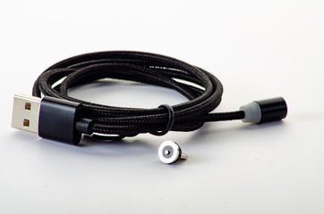 Magnetic mobile cable charging cord
