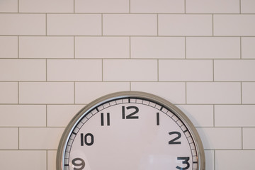 Wall clock without hour hand and minute hand