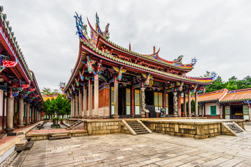 Obraz premium The Taipei Confucius Temple in Datong District, Taipei, Taiwan. Temple was originally built in 1879 during the Qing era, and rebuilt in 1930.