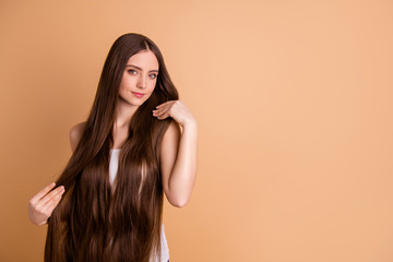 Portrait of her she nice-looking attractive lovely feminine gentle sweet well-groomed gorgeous lady...