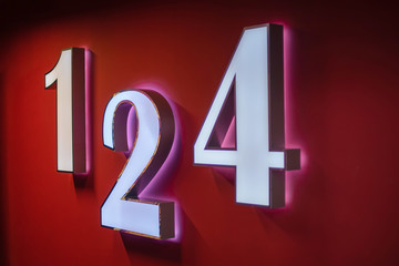 1424093387