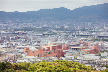 Obraz premium View over Kyoto from Fushimi Inari Shrine