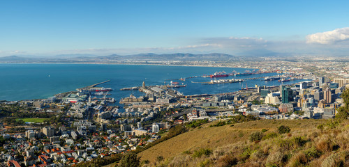 Fototapeta premium Amazing panoramic view of beautiful Cape Town from the slopes of Signal Hill showing V&A waterfront, harbour and business centre. Western Cape. South Africa