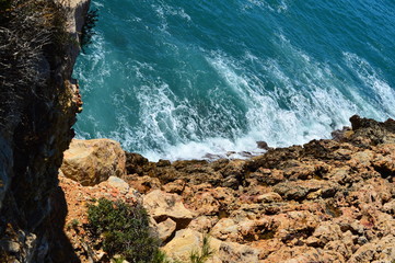 sea and rocks