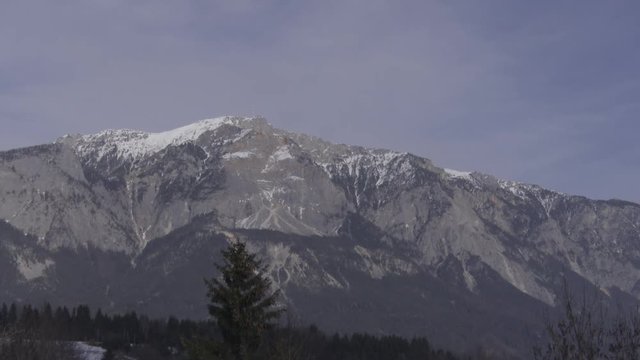 UHD, 4K, Dobratsch, Villacher Alpe, Belja&scaron;čica, Bergstock, Gailtaler Alpen, Sender, Sendemast, Grundnetzsender, ORS, ORF, UKW, DVB-T2, MPEG-4, HEVC, DAB, DAB+, DAB Plus, Radio, Fernsehen, Antenne, sen
