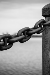 CHAIN LINK BARRIER