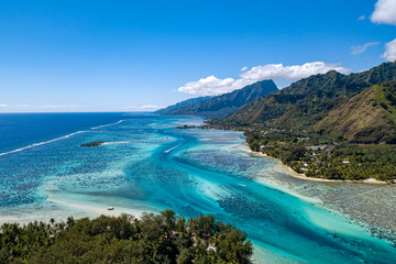 Moorea island french polynesia lagoon aerial view - obrazy, fototapety, plakaty