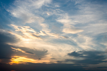 Obraz premium colorful dramatic sky with cloud at sunset. on river