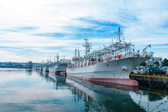いか釣り船 の画像 125 件の Stock 写真 ベクターおよびビデオ Adobe Stock