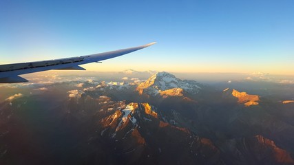 Sobrevolando la Cordillera de los Andes
