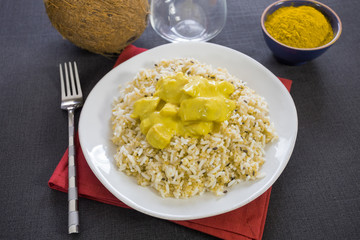 poulet au curry et riz