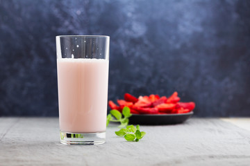 natural strawberry cocktail is good for health