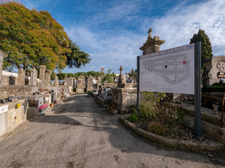 Cementerio de Carcasone francia 