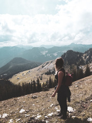 Naklejka premium woman on top of mountain