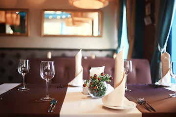 empty wine glasses restaurant interior serving / beautifully served glass wine glasses