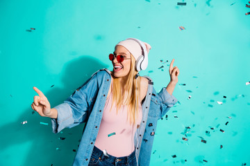 Portrait of nice charming cute attractive cheerful girl wearing sun eyeglasses eyewear rest relax...