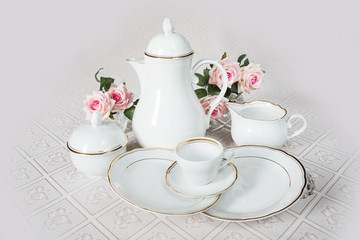 Dishes for coffee drinking