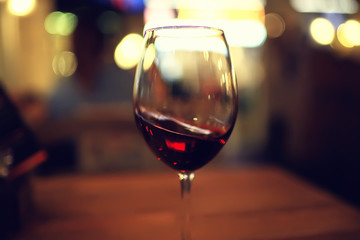 wine restaurant serving romance / beautiful concept alcohol glass, holiday dinner in a cafe