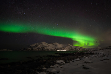 Fototapeta na wymiar grüne Nordlichter in Norwegen