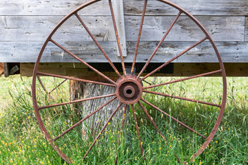 vieille roue de charrette, Québec Canada