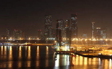 Abu Dhabi la nuit