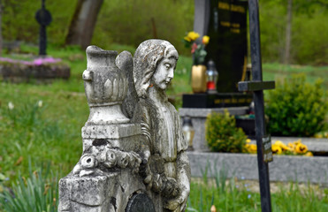 Obraz premium friedhof in niedergrund, tschechien