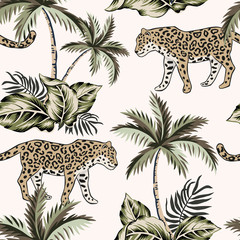 Obraz premium Tropical leopard animal, palm trees background. Vector seamless pattern. Vintage illustration. Exotic jungle. Summer beach design. Paradise nature 