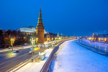 Fototapeta premium Russian Federation. Moscow. Panorama of Kremlin in winter. Grand Kremlin palace. Christmas decorated streets of Moscow. Frozen Moscow river. Russian cities. The capital of Russia in Christmas.