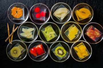 きれいなフルーツゼリー　Colorful sweet delicious fruit jelly