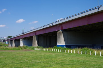 Fototapeta na wymiar 多摩川橋