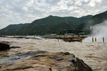 Obraz premium Hukou Waterfall, the Yellow River, China