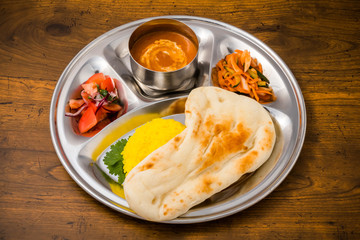 典型的なインドカレー　Typical Indian curry set