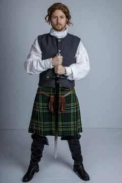 Scottish male in kilt fotografías e imágenes de alta resolución