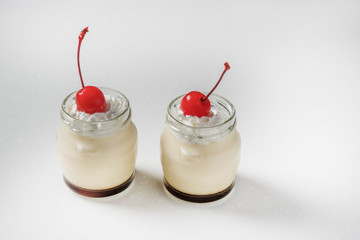 手作りプリン　Very delicious homemade custard pudding