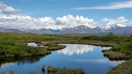 Fototapeta na wymiar Alaska Range