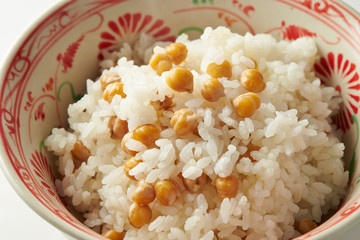 Bowl of rice with chick pea 