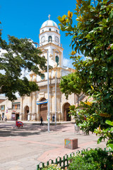 Fototapeta na wymiar Colombia Chia Santander park and Saint Lucia church