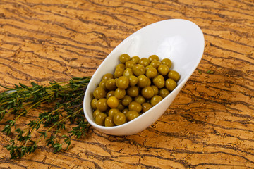 Marinated green peas